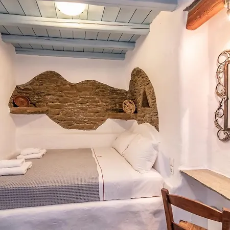 Ghisi Apartamento Arnados